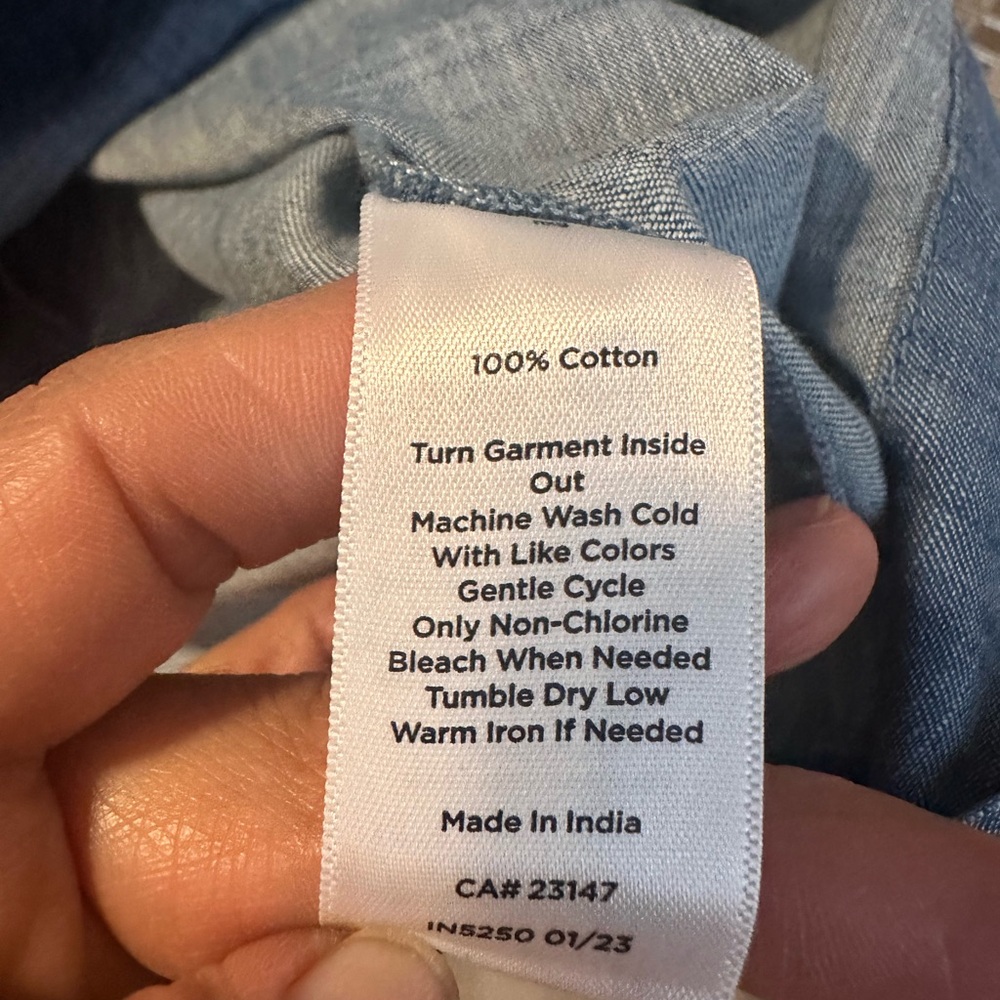 100% Cotton Talbots Petite Denim-Style Blue Top - Picture 4 of 6